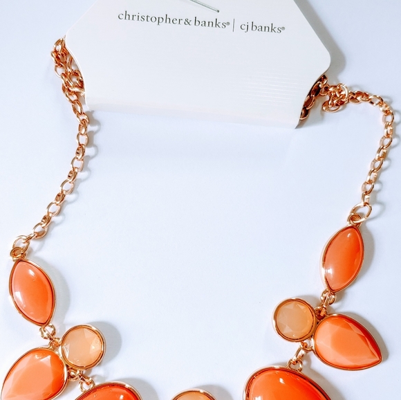 Christopher & Banks Neclace - Picture 3 of 3